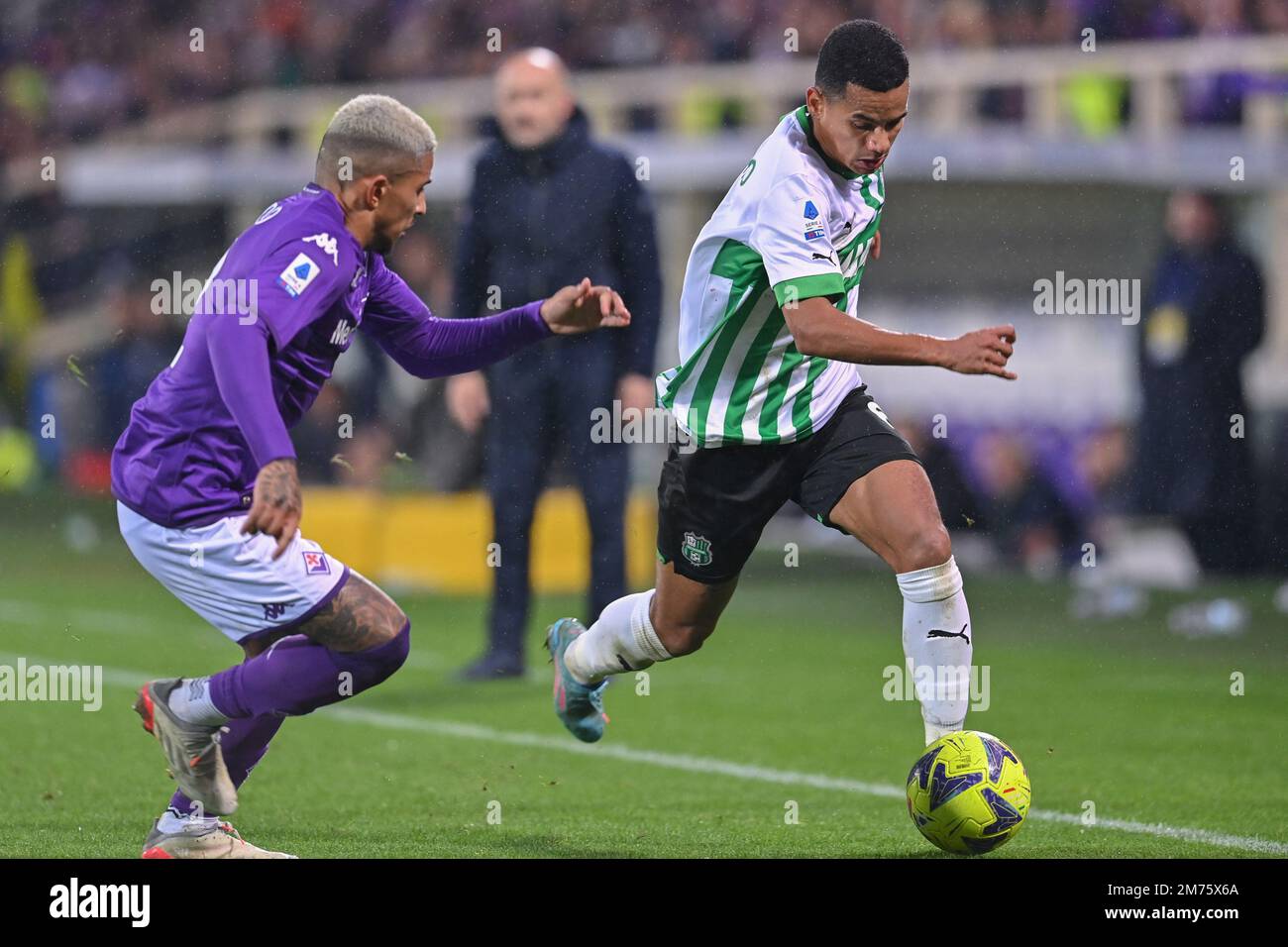 Empoli, Italy. 21st Aug, 2022. Domilson Cordeiro dos Santos Dodo (ACF  Fiorentina) during Empoli FC vs ACF Fiorentina, italian soccer Serie A  match in Empoli, Italy, August 21 2022 Credit: Independent Photo