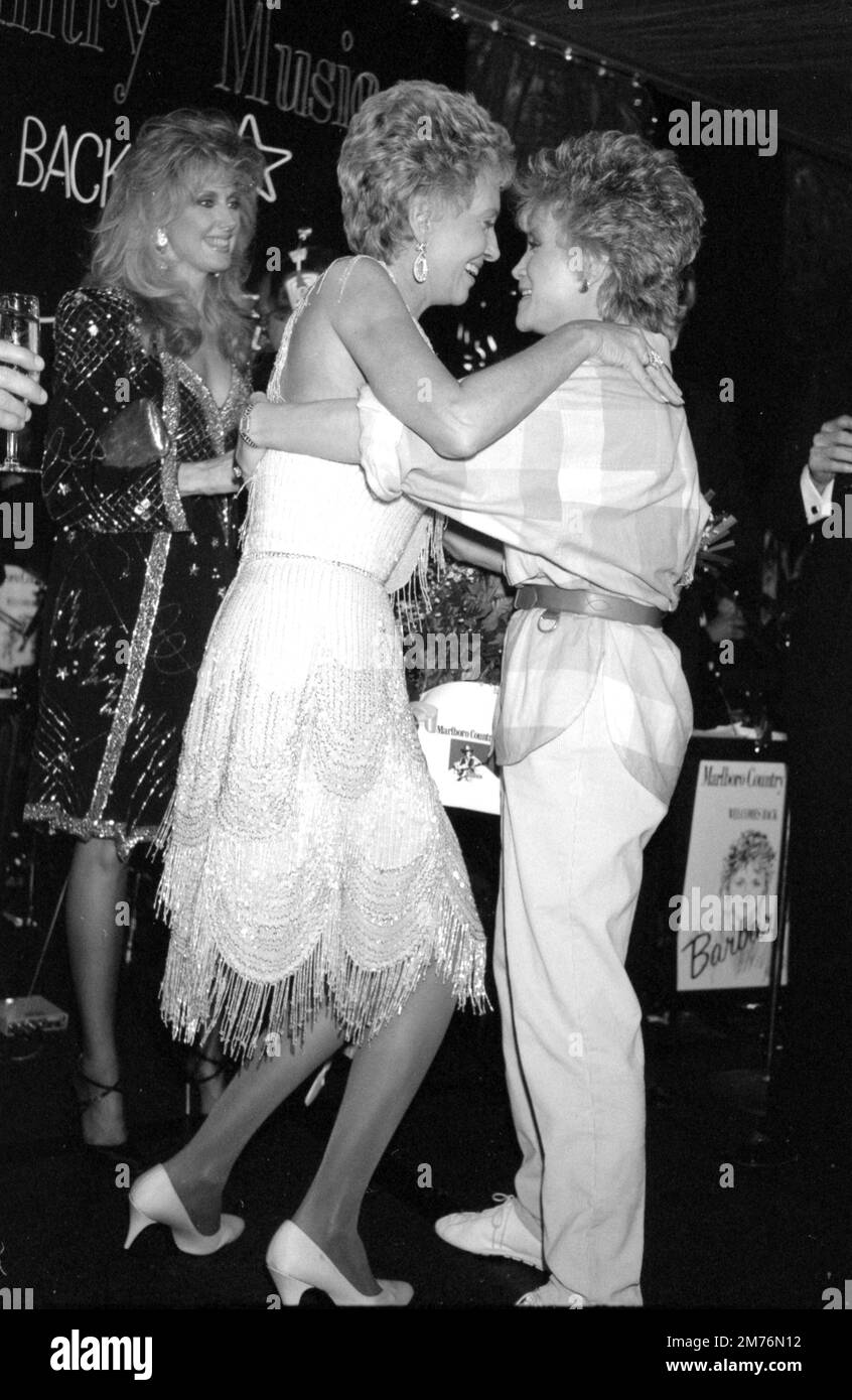 Barbara Mandrell and Tammy at the party for Barbara Mandrell's