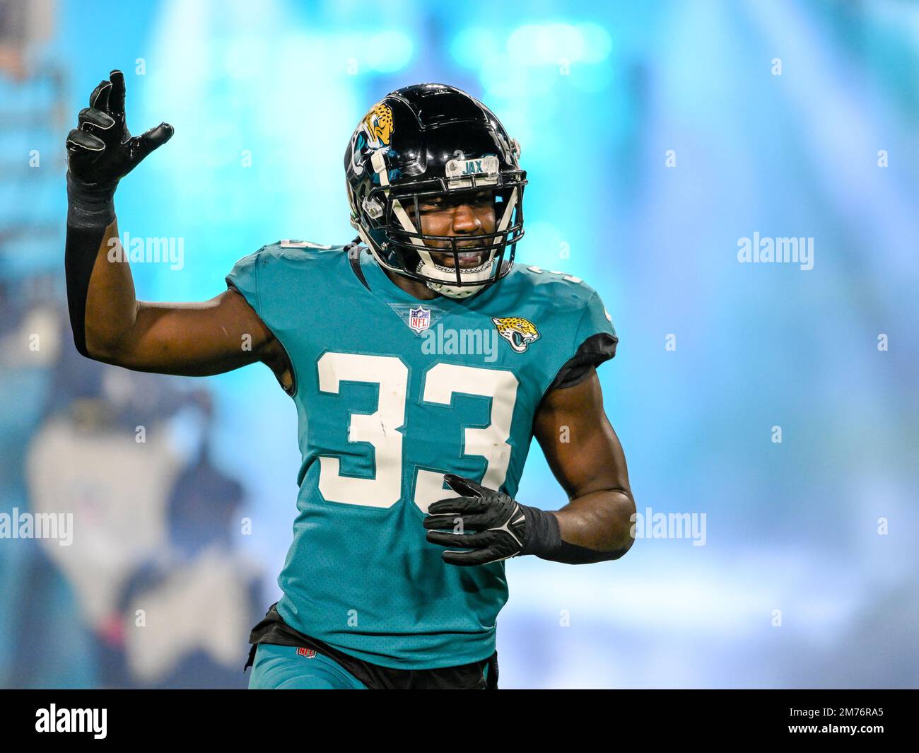 January 7, 2023: Jacksonville Jaguars linebacker Devin Lloyd (33) is  introduced before a game against the Tennessee Titans in Jacksonville, FL.  Romeo T Guzman/CSM/Sipa USA.(Credit Image: © Romeo Guzman/Cal Sport  Media/Sipa USA