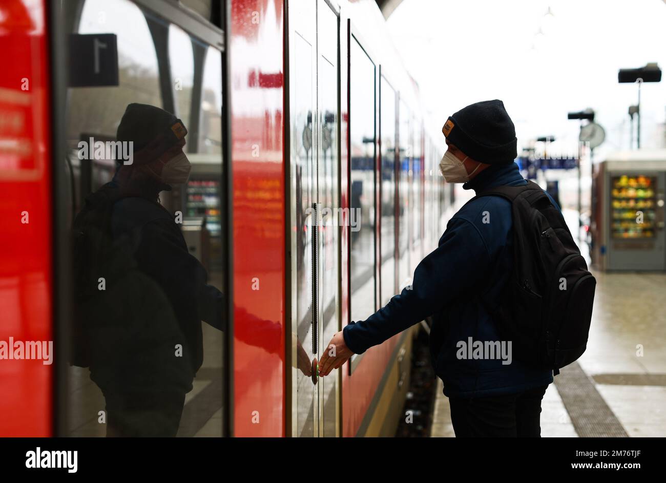 Reacting differently hires stock photography and images Alamy