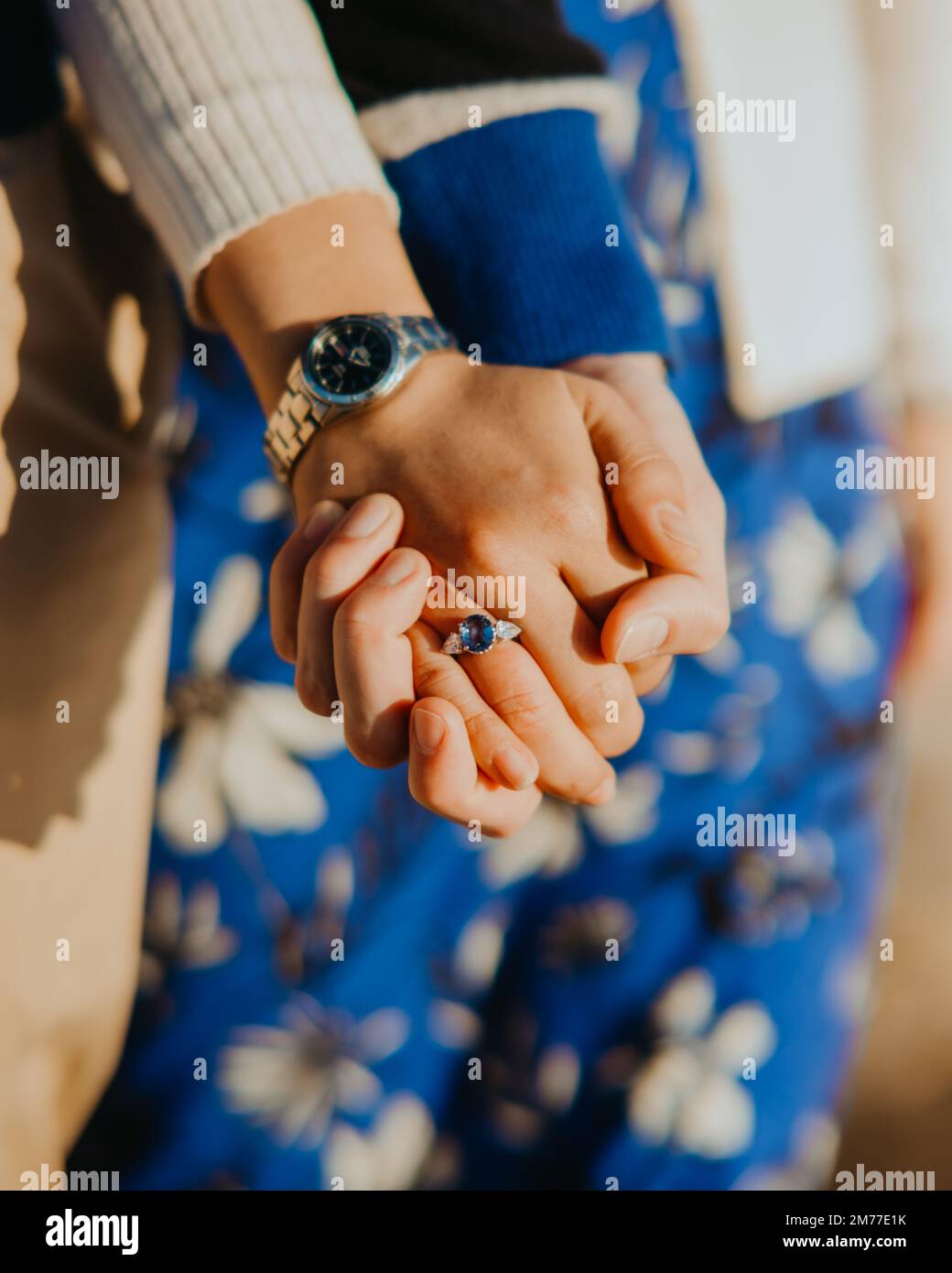 Gold holding at hands hi-res stock photography and images - Alamy