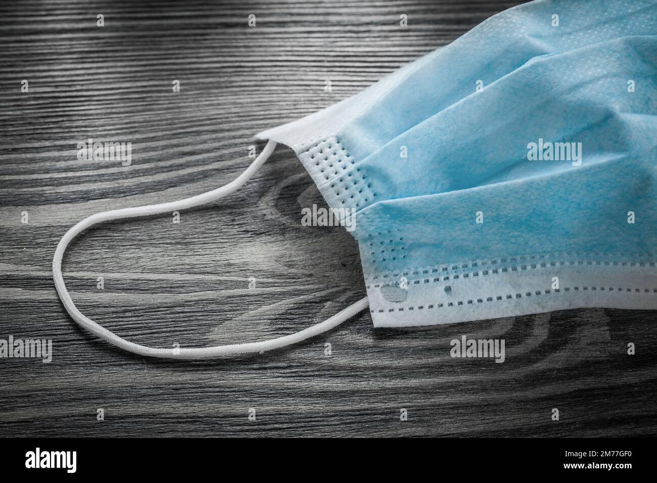Flu masks hi-res stock photography and images - Alamy