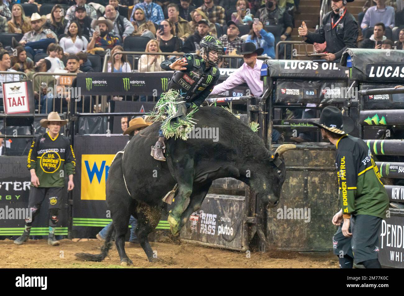 New York, United States. 07th Jan, 2023. Derek Kolbaba rides Navajo Joe ...