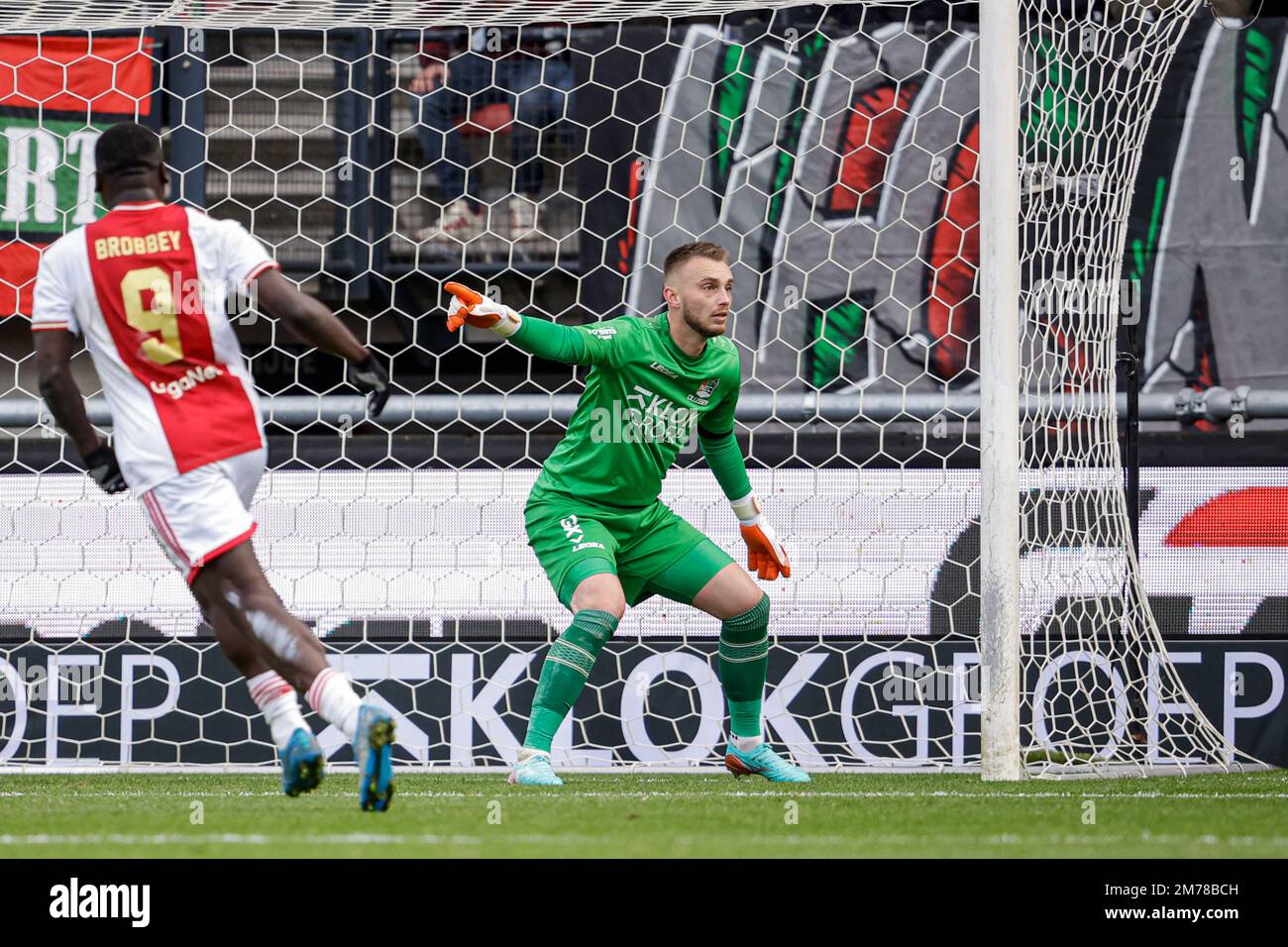 What Happened? NEC Confirms Cillessen's Departure