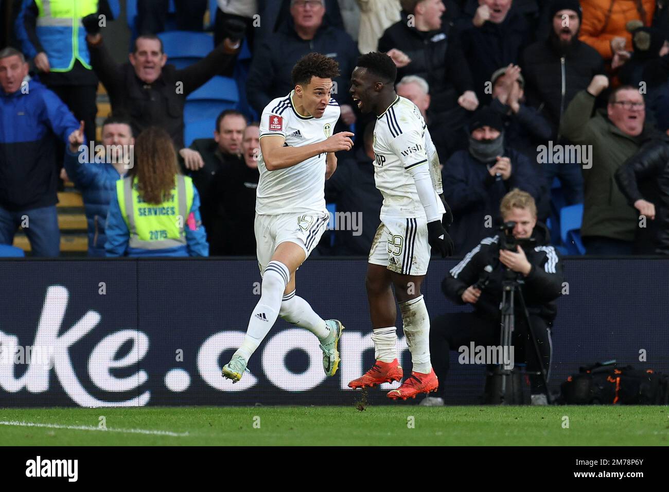 Cardiff, UK. 08th Jan, 2023. Rodrigo Moreno Machado of Leeds Utd (l) celebrates after he scores his teams 1st goal. Emirates FA Cup match, 3rd round, Cardiff city v Leeds Utd at the Cardiff City Stadium in Cardiff, Wales on Sunday 8th January 2023. this image may only be used for Editorial purposes. Editorial use only, license required for commercial use. No use in betting, games or a single club/league/player publications. pic by Andrew Orchard/Andrew Orchard sports photography/Alamy Live news Credit: Andrew Orchard sports photography/Alamy Live News Stock Photo