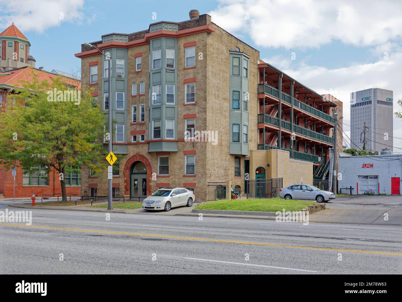Superior Apartments, originally Burrows Apartments, designed by Tenbusch & Hill and built in
