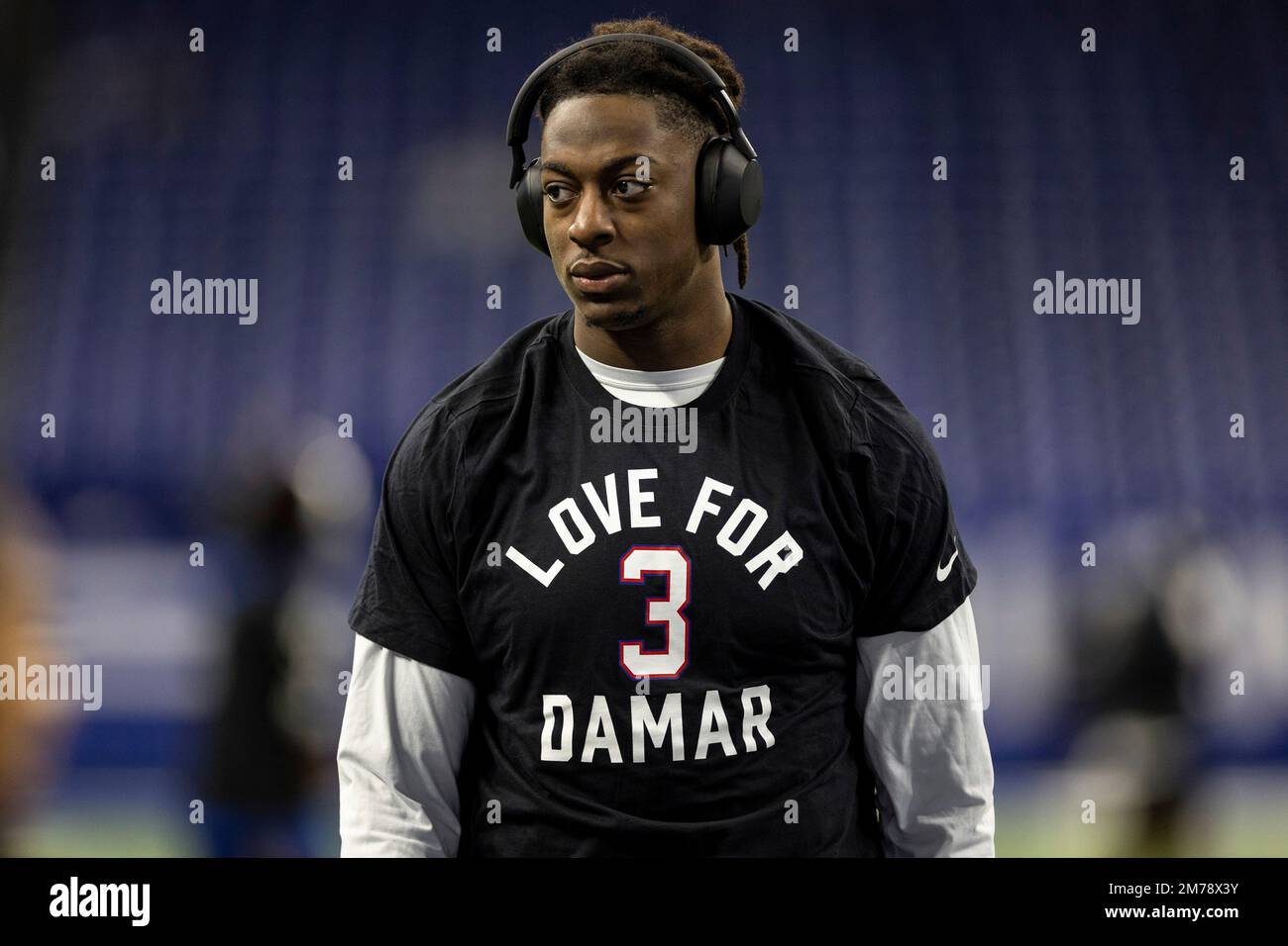 Pregame shirt hires stock photography and images Alamy(02)