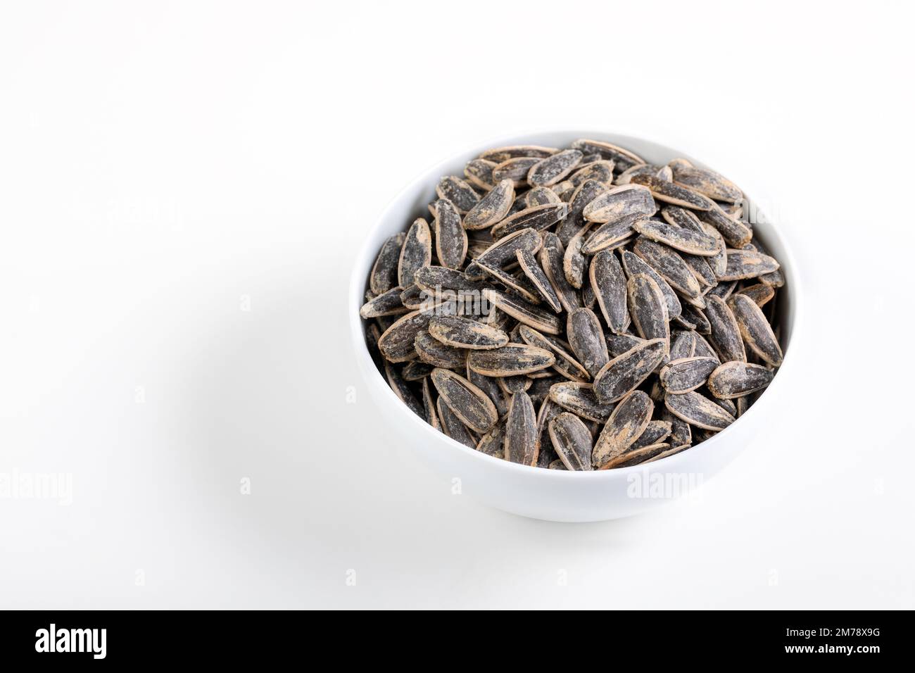 Crunchy roasted sunflower seeds hi-res stock photography and images - Alamy