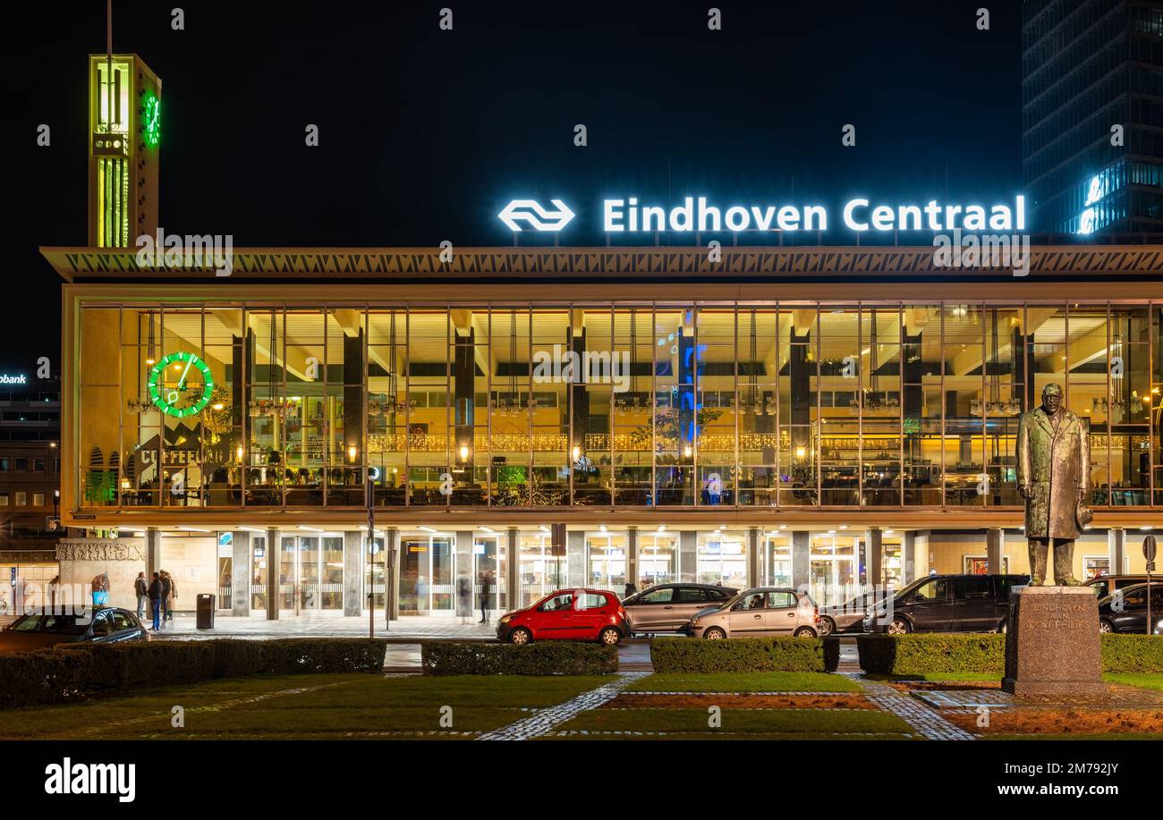 Eindhoven, The Netherlands, 07.01.2023, The central train station of Eindhoven in the evening Stock Photo
