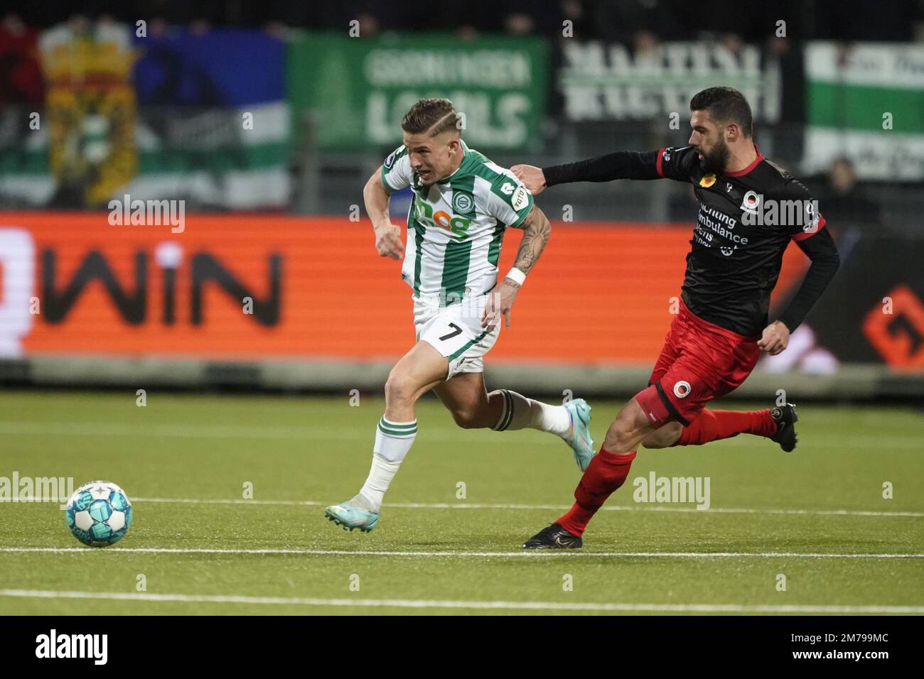 ROTTERDAM - (lr) Tomas Suslov of FC Groningen, Joshua Eijgenraam of sbv ...