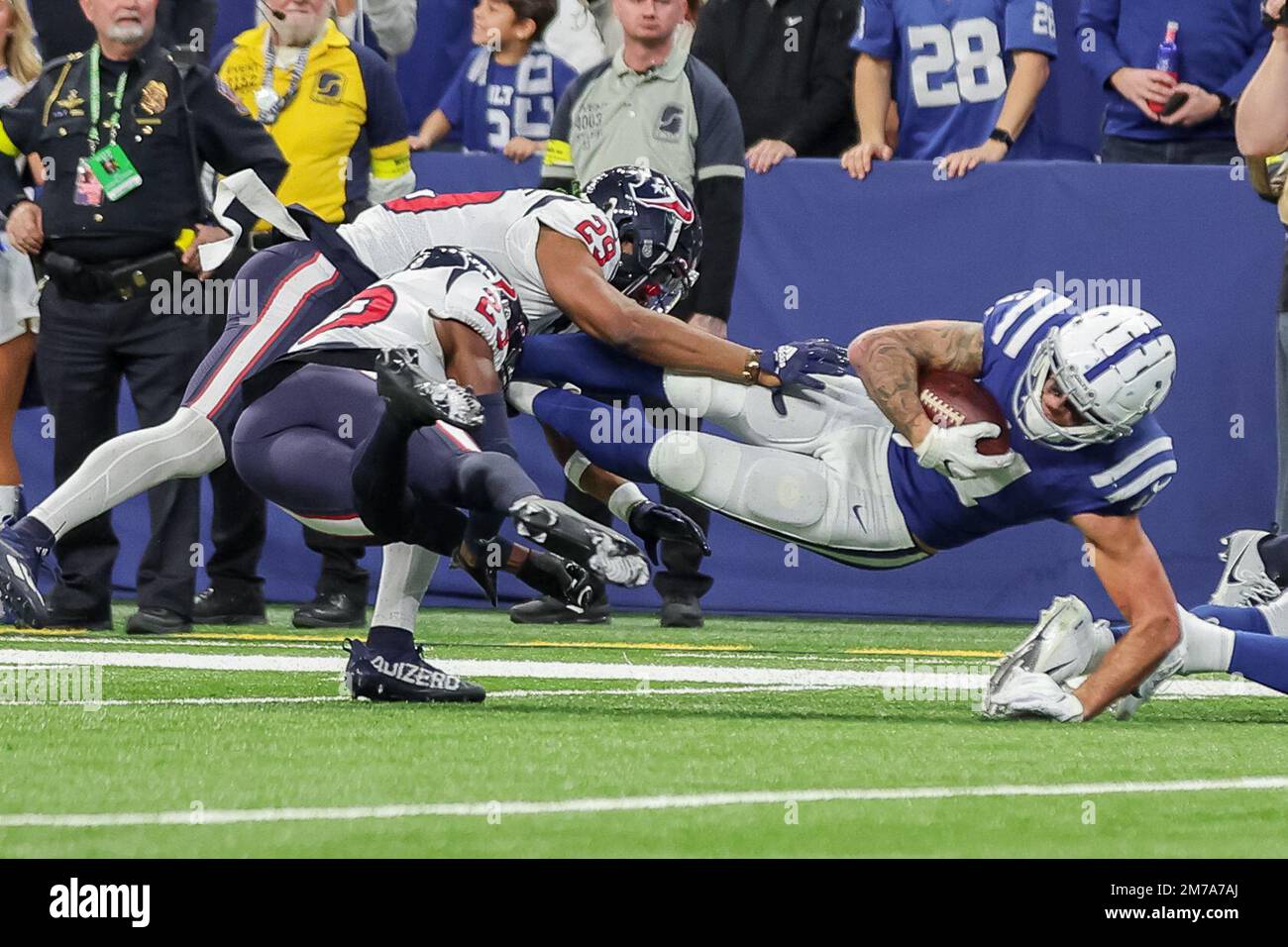 Michael pittman jr hires stock photography and images Alamy