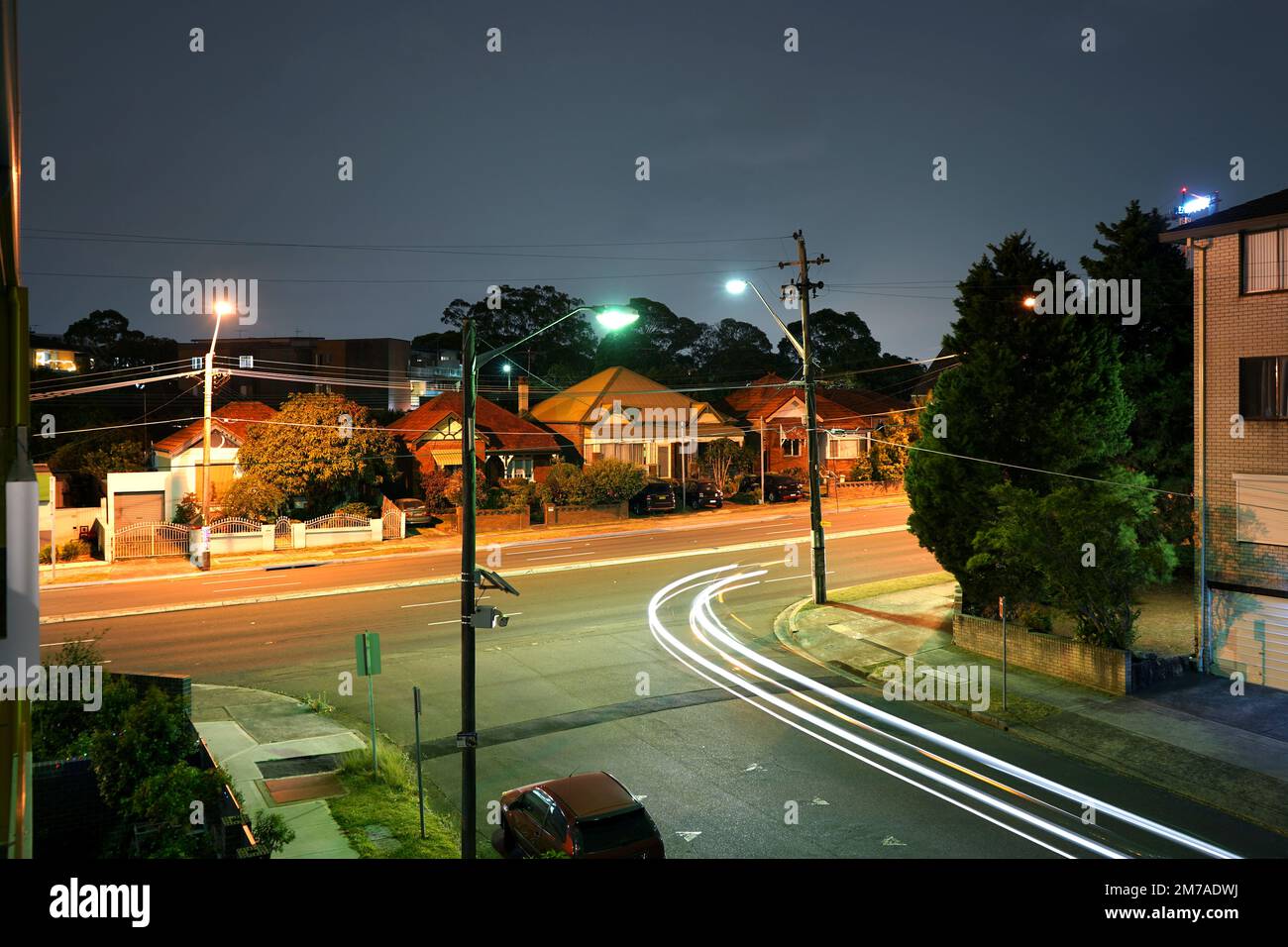 Suburb street light hires stock photography and images Alamy