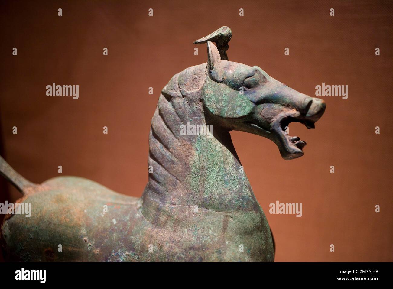 Bronze chinese horse hires stock photography and images Alamy