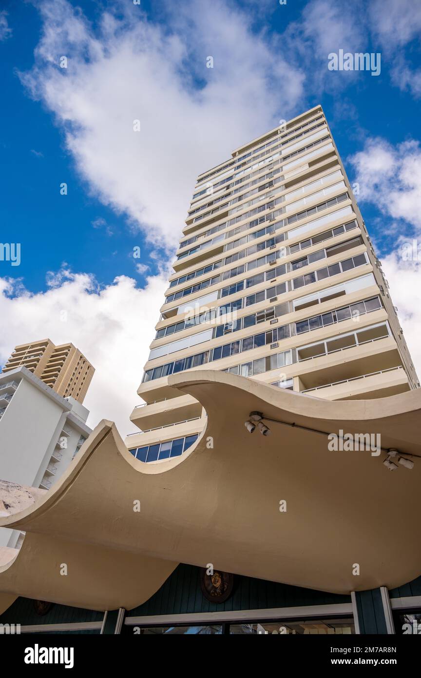 Honolulu, Hawaii December 31, 2022 Fosters tower on Waikiki Beach