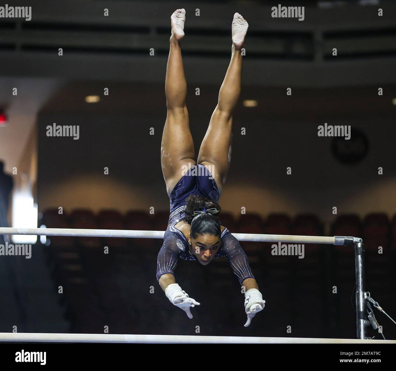 Las Vegas, NV, USA. 7th Jan, 2023. Cal's EMjae Frazier does a pak salto