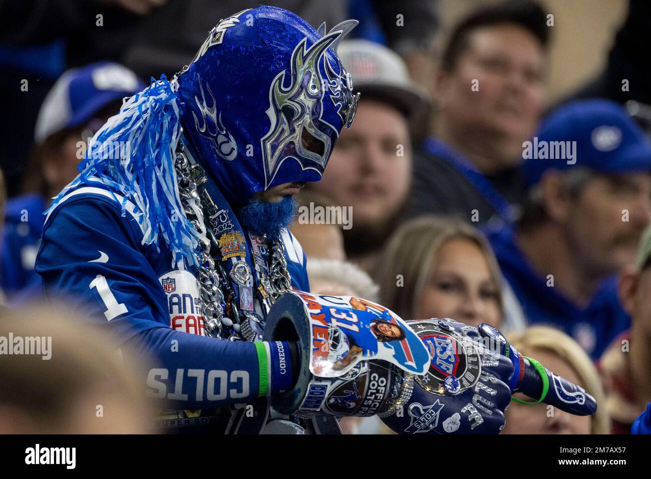 INDIANAPOLIS, IN - JANUARY 08: Indianapolis Colts quarterback Matt Ryan (2)  warms up before the game between the Houston Texans and the Indianapolis  Colts on January 8, 2023, at Lucas Oil Stadium