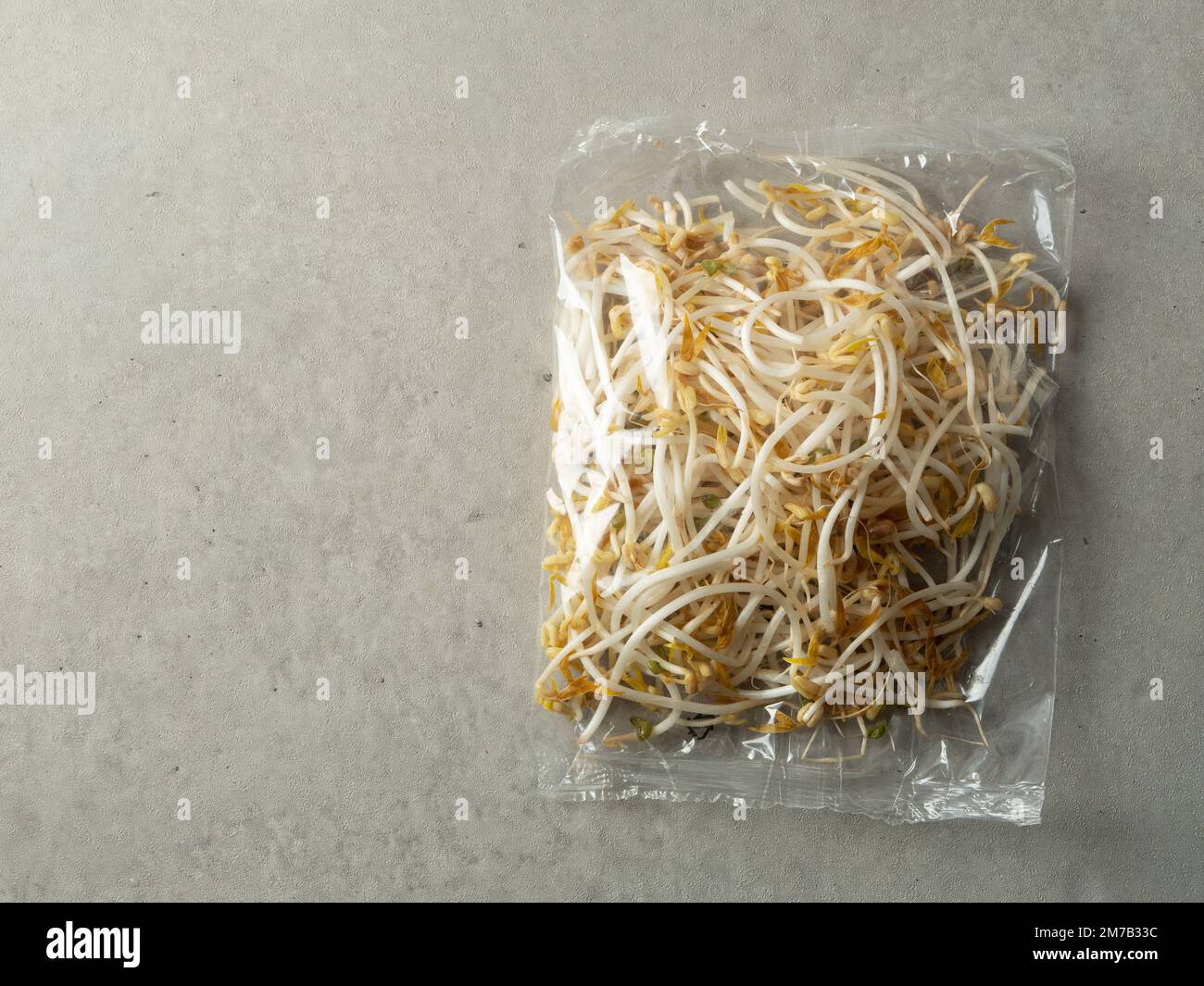 Vacuumpacked green beans, food ingredients Stock Photo Alamy