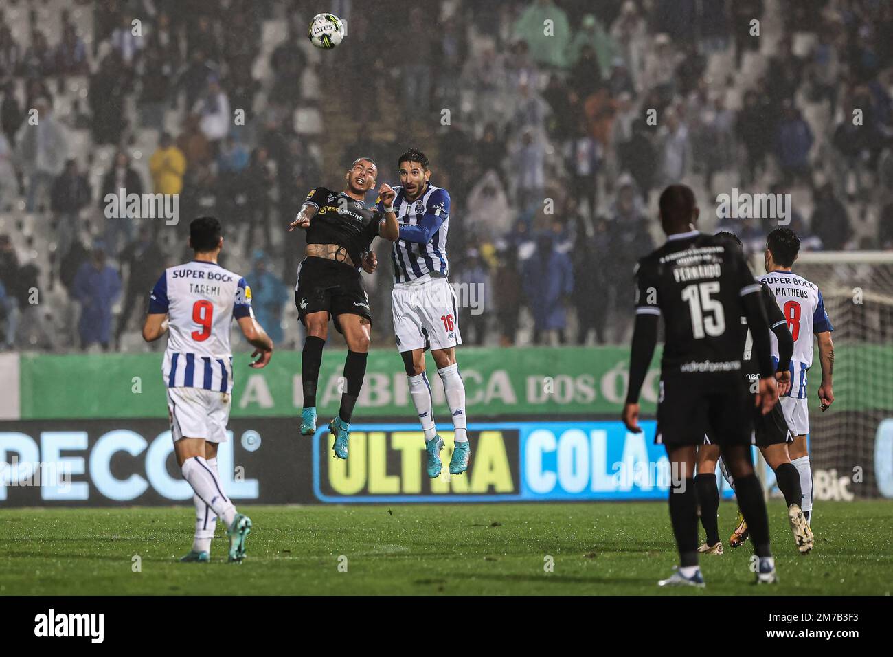 Lisbon, Portugal. 07th Jan, 2023. Clayton Silva of Casa Pia AC (L2) with Marko Grujic of FC