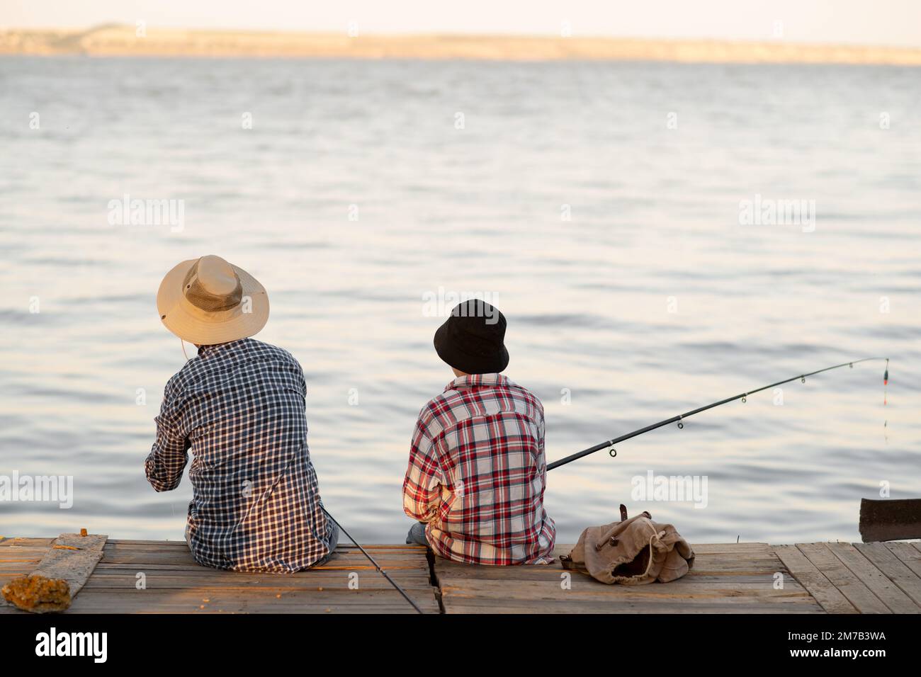 Teen fishing hi-res stock photography and images - Alamy