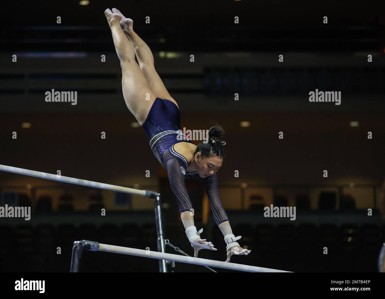 Las Vegas, NV, USA. 7th Jan, 2023. Cal's Andi Li transitions between