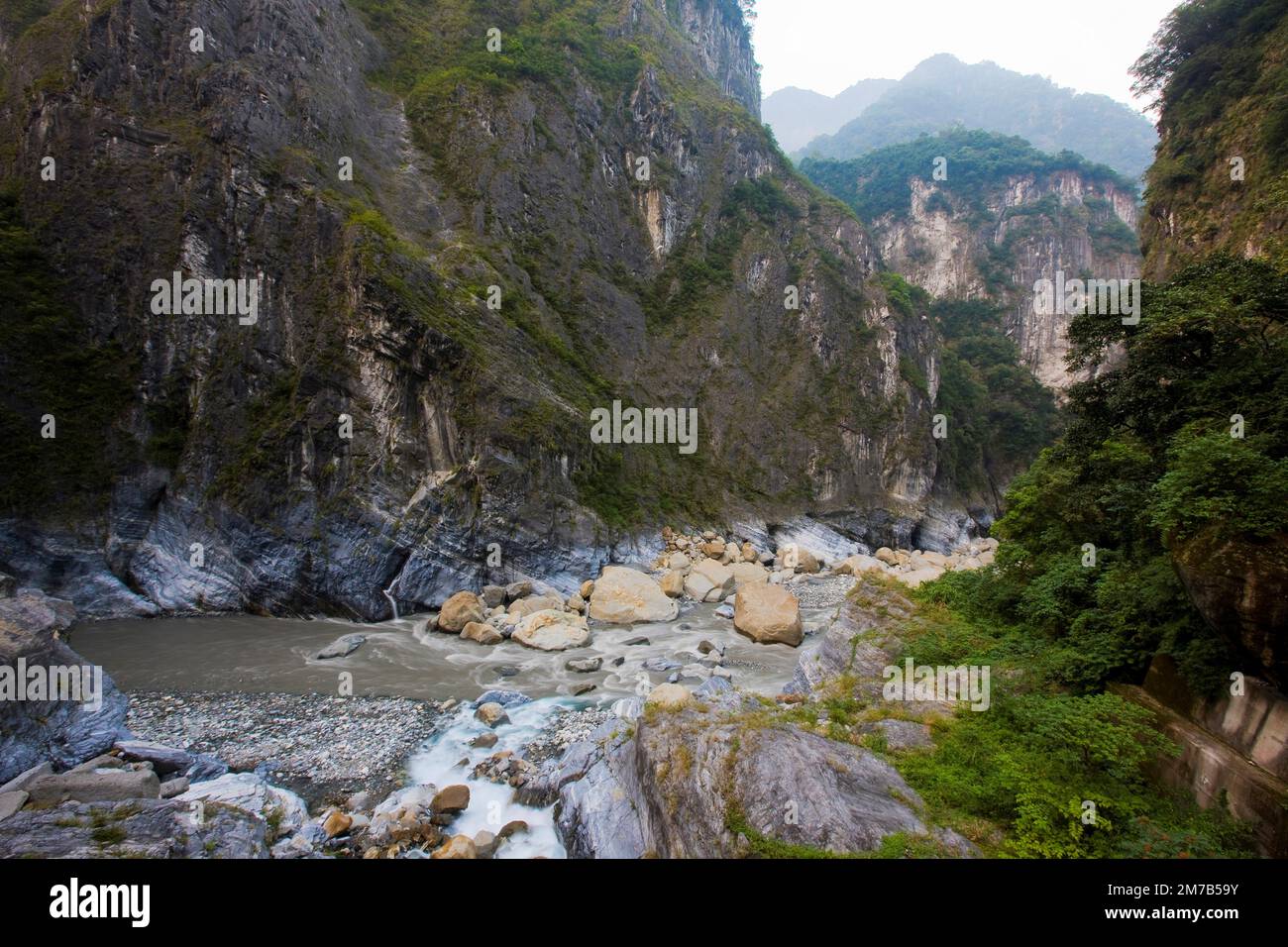 Taroko gorge park hi-res stock photography and images - Alamy