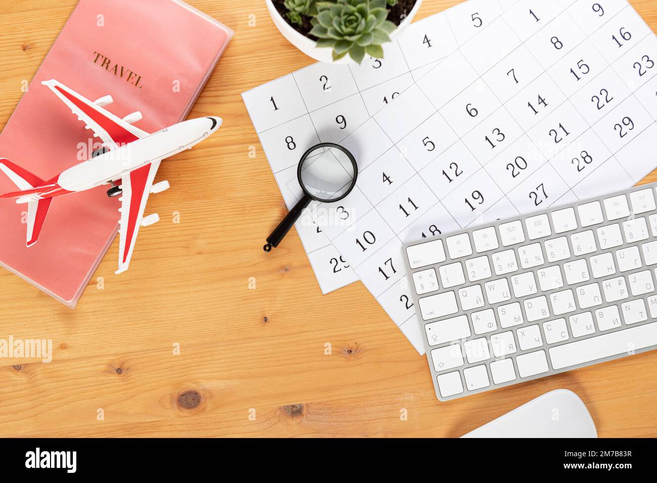 Calendar and reminders for work trips, travel and vacations. glider on