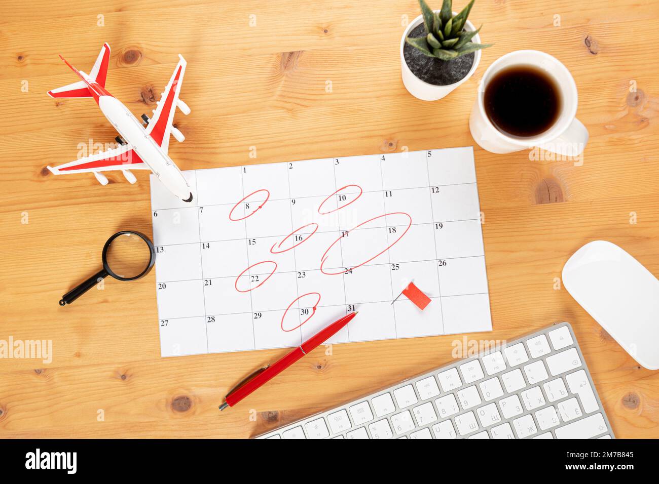 Calendar and reminders for work trips, travel and vacations. glider on