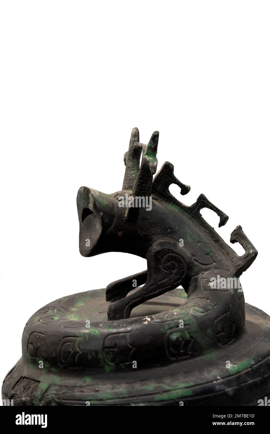 Antique chinese bronze vase hi-res stock photography and images - Alamy