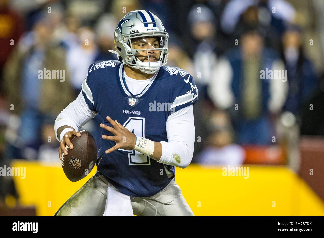 January 8, 2023 : Dallas Cowboys quarterback Dak Prescott (4) drops back to  pass during the game against the Washington Commanders in Landover, MD.  Photographer: Cory Royster (Credit Image: Â© Cory Royster/Cal