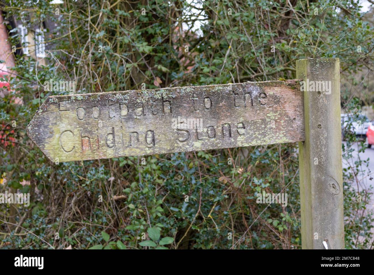 Sign for the footpath to the Chiding Stone, Chiddingstone village, kent, uk Stock Photo