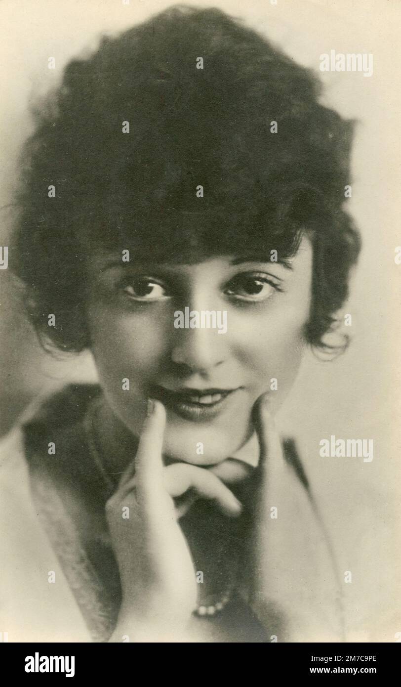 Portrait of American silent film actress Mabel Normand, 1920s Stock ...