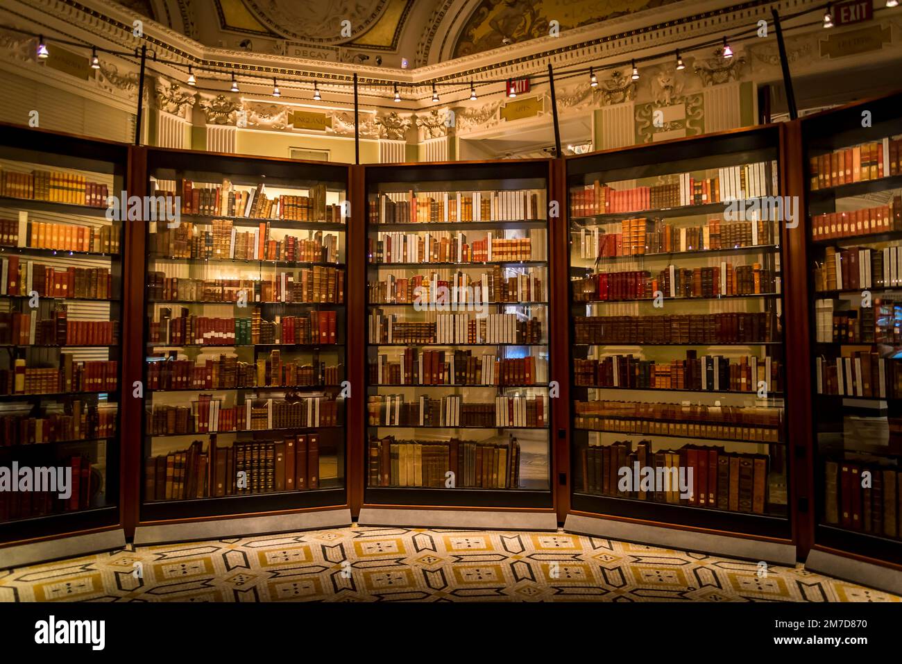 Thomas Jefferson Library, The Library of Congress is the world’s largest library with more than 167 million cataloged items, and the nation's oldest c Stock Photo