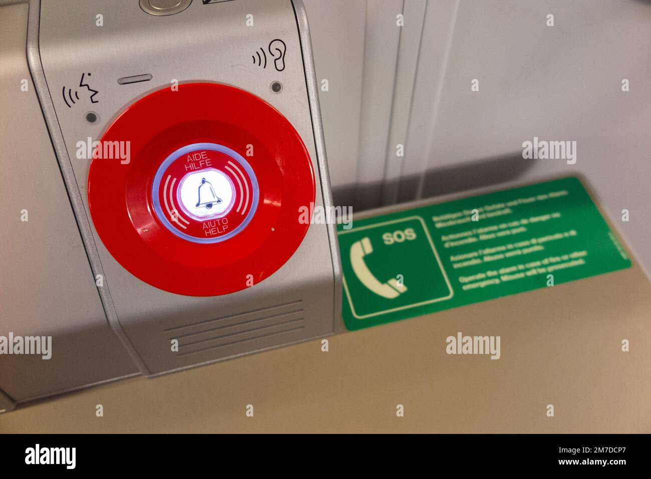 Big red emergency stop button hi-res stock photography and images - Alamy
