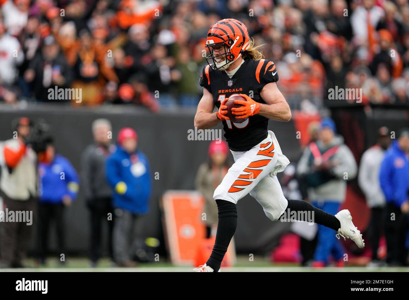 Cincinnati Bengals wide receiver Trenton Irwin (16) makes a catch for a  touchdown during an NFL football game against the Cleveland Browns,  Tuesday, Dec. 13, 2022, in Cincinnati. (AP Photo/Jeff Dean Stock