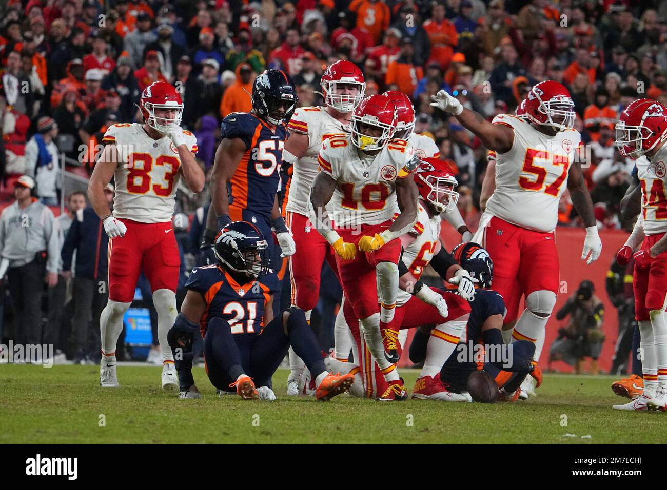Kansas City Chiefs running back Isiah Pacheco (10) celebrates a first