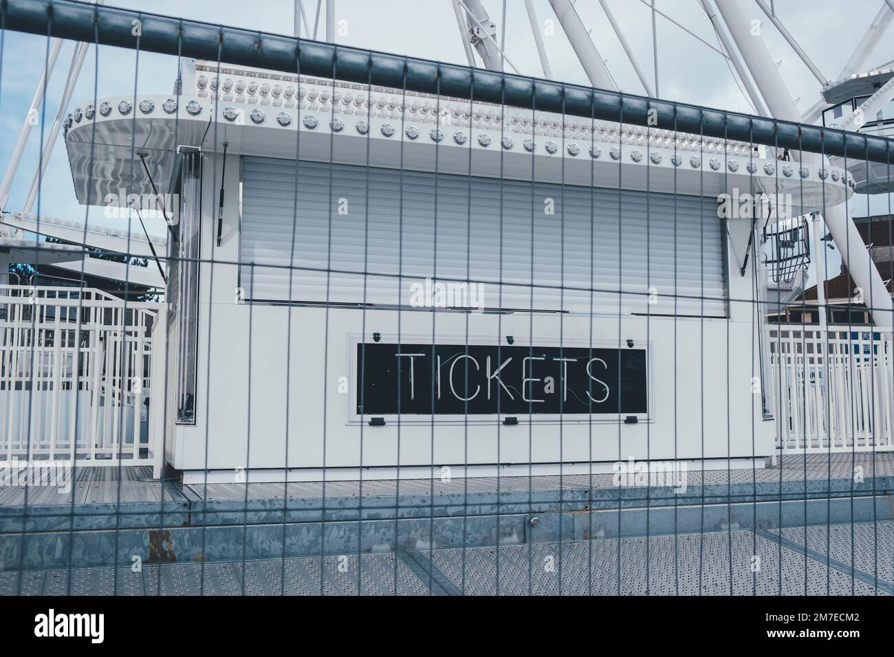 Viewing booth hi-res stock photography and images - Alamy