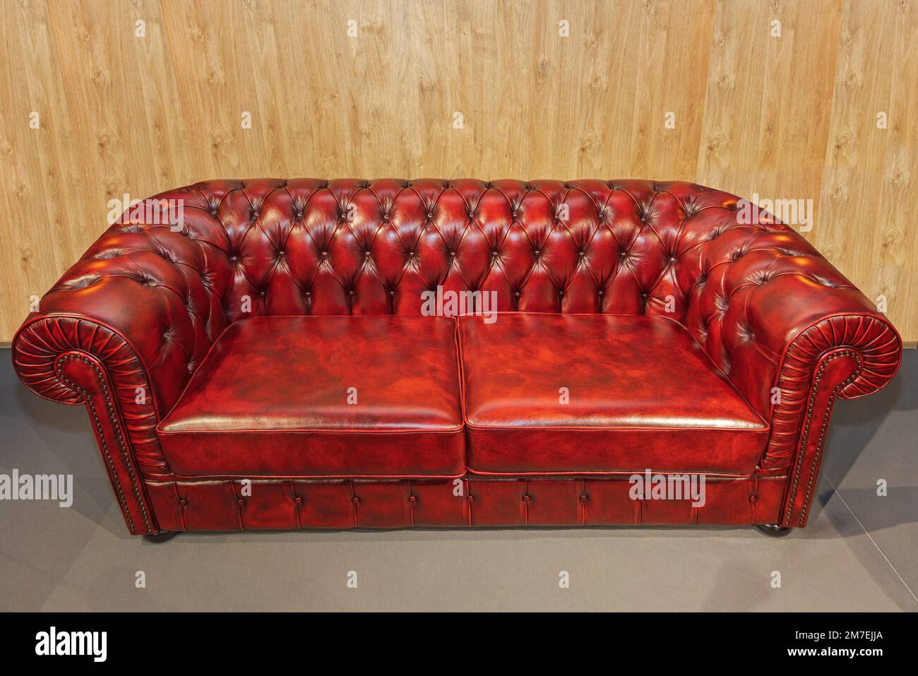 Chesterfield sofa hires stock photography and images Alamy