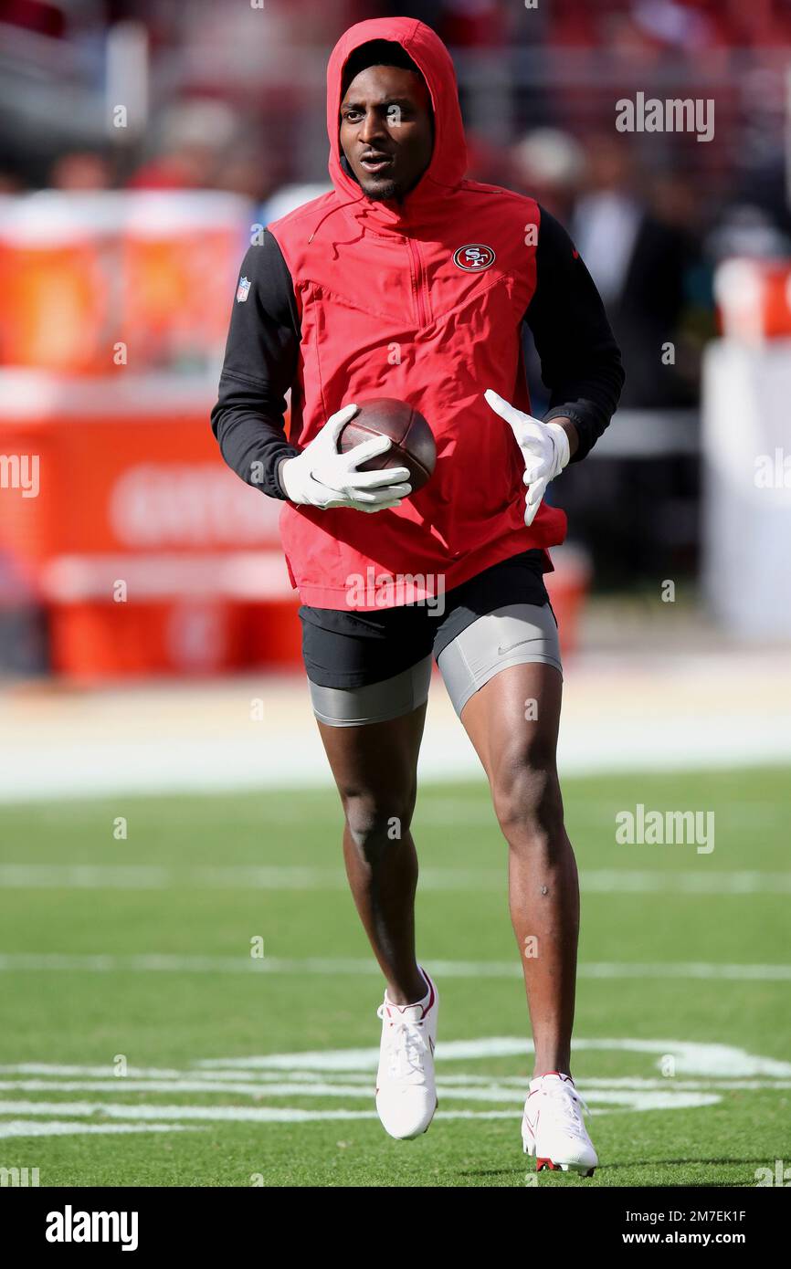 San Francisco 49ers wide receiver Danny Gray (6) warms up during an NFL  football game against the Tampa Bay Buccaneers, Sunday, Dec.11, 2022, in  Santa Clara, Calif. (AP Photo/Scot Tucker Stock Photo 