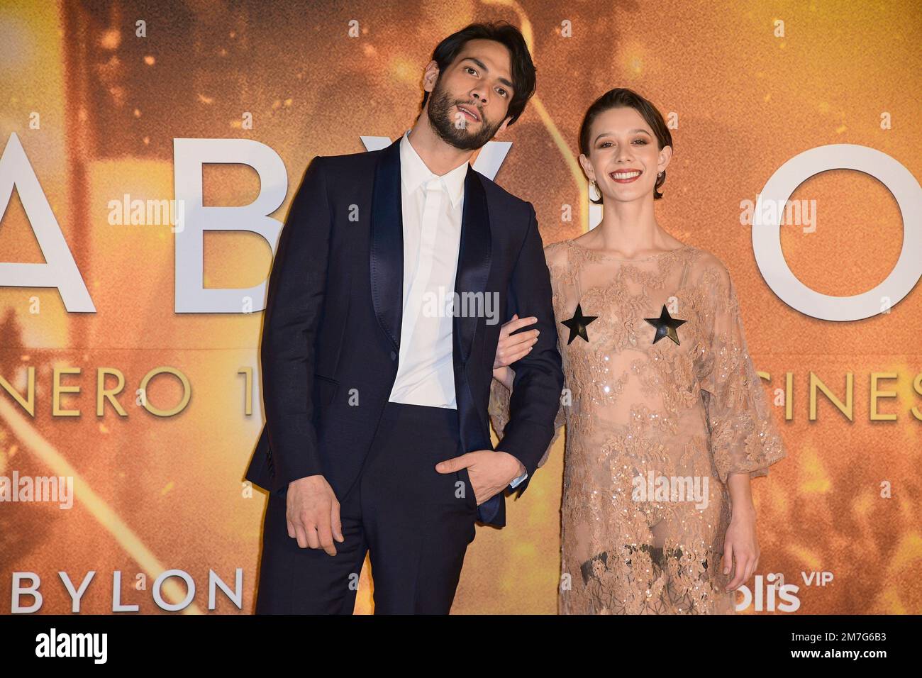 Mexico City, Mexico. 08th Jan, 2023. January 8, 2023, Mexico City, Mexico: Diego Calva and Luciana Moreno attend the red carpet of the Babylon film premiere at Plaza Carso. on January 8, 2023 in Mexico City, Mexico. (Photo by Jaime Nogales/ Eyepix Group) (Photo by Eyepix/NurPhoto) Credit: NurPhoto SRL/Alamy Live News Stock Photo