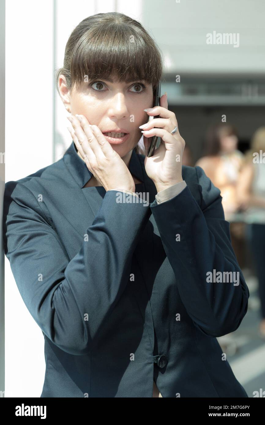 Business talk happy woman hi-res stock photography and images - Alamy