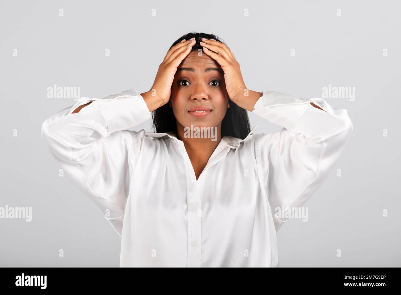 Confused shocked hi-res stock photography and images - Alamy