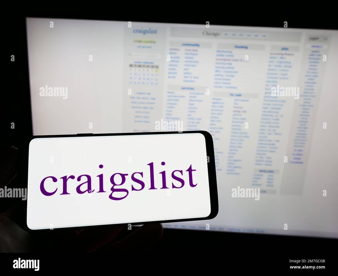 Craigslist website hi-res stock photography and images - Alamy