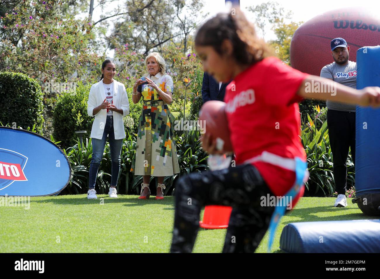 U S First Lady Jill Biden And Diana Flores Quarterback Of The Mexico Women s National Flag 
