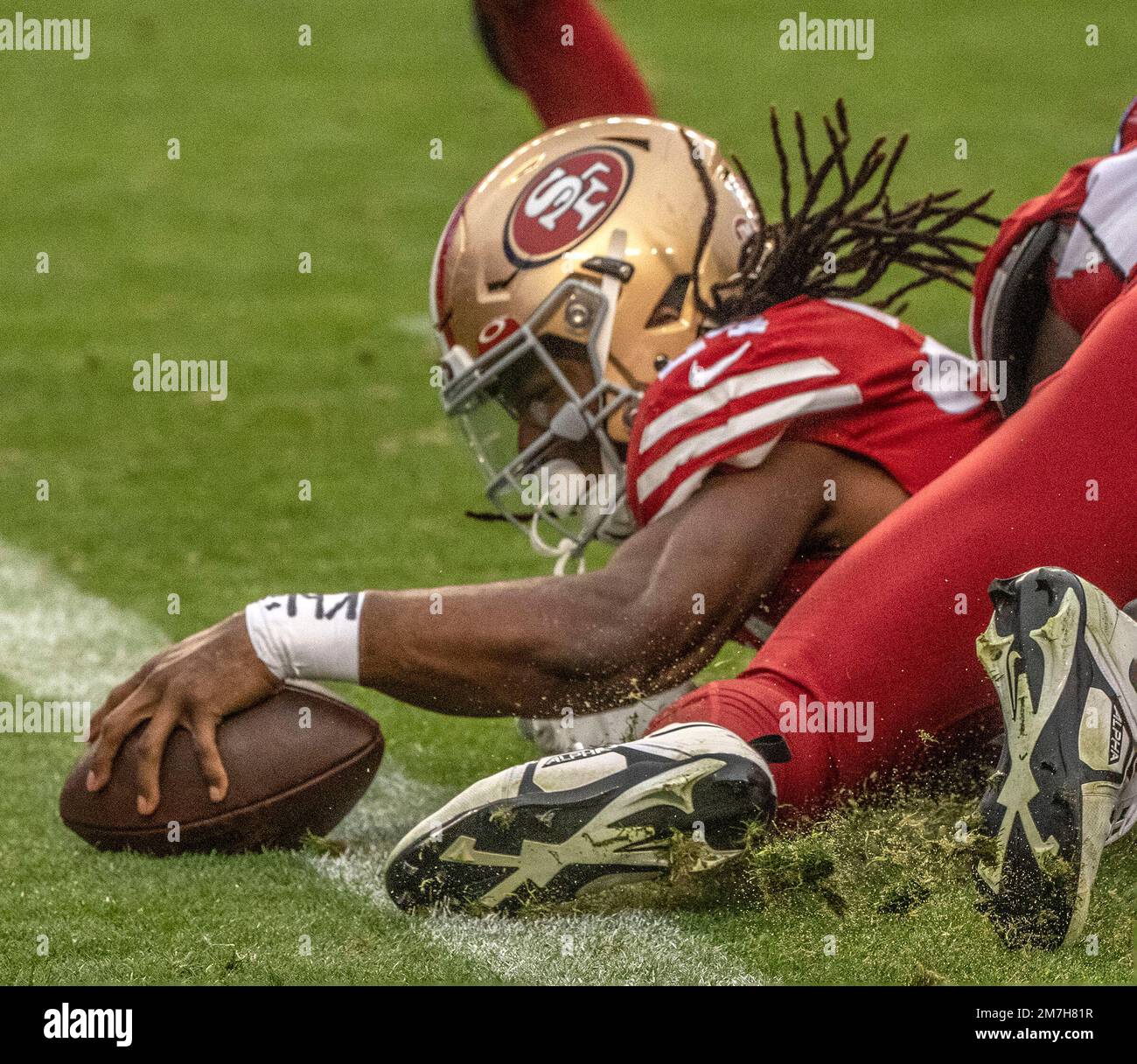 San Francisco 49ers' Clelin Ferrell takes part in an NFL football practice  in Santa Clara, Calif., Wednesday, May 31, 2023. (AP Photo/Jeff Chiu Stock  Photo - Alamy