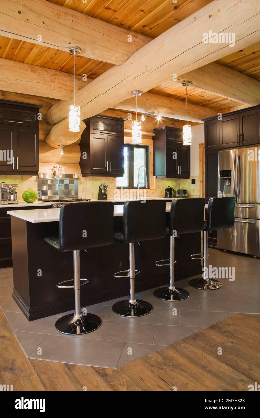 Curated visual reference: Island With Black Leather Bar Stools White Quartz Countertop In Photo Inspiration