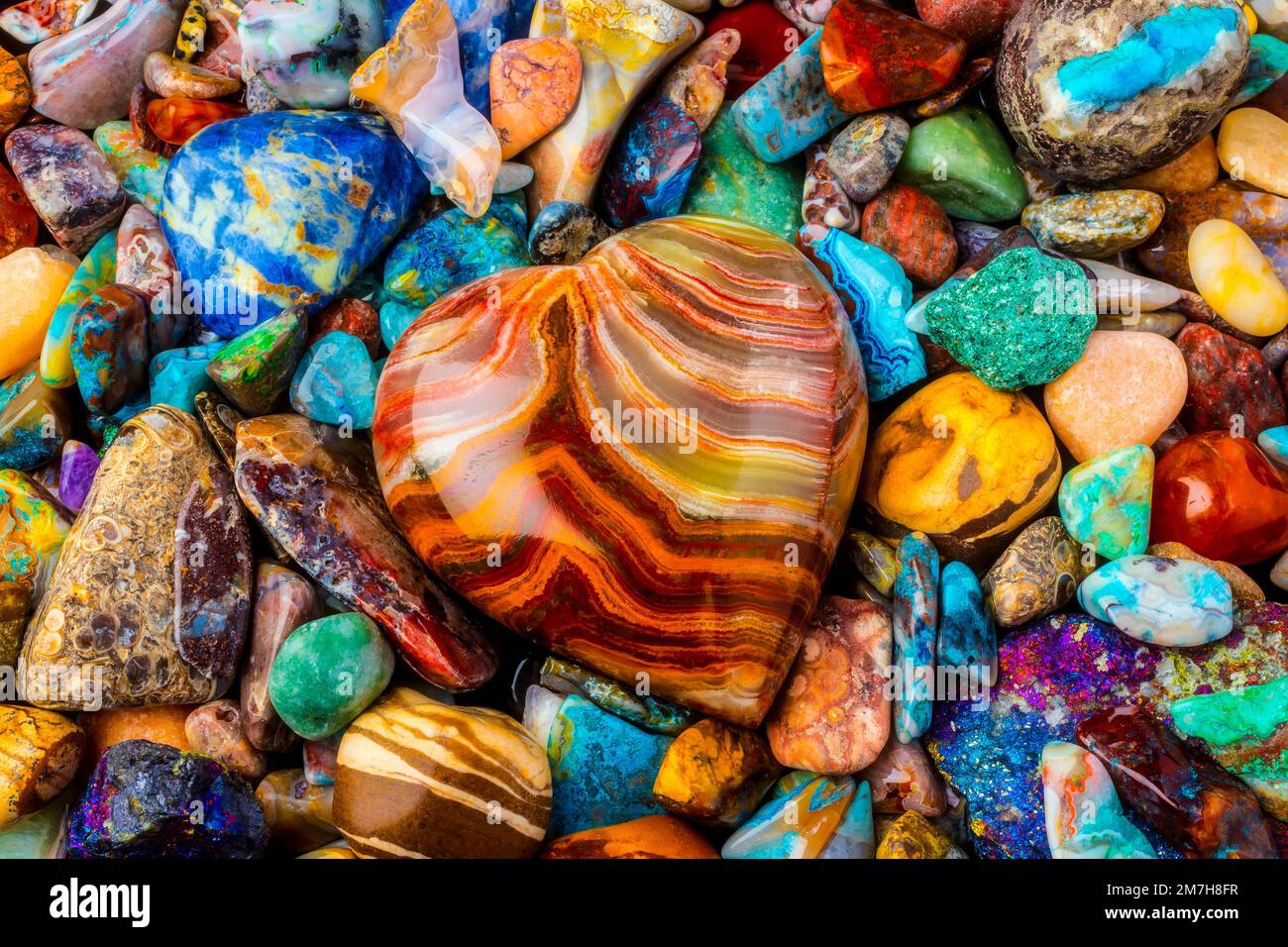 Pile of polished rocks colorful hi-res stock photography and images - Alamy