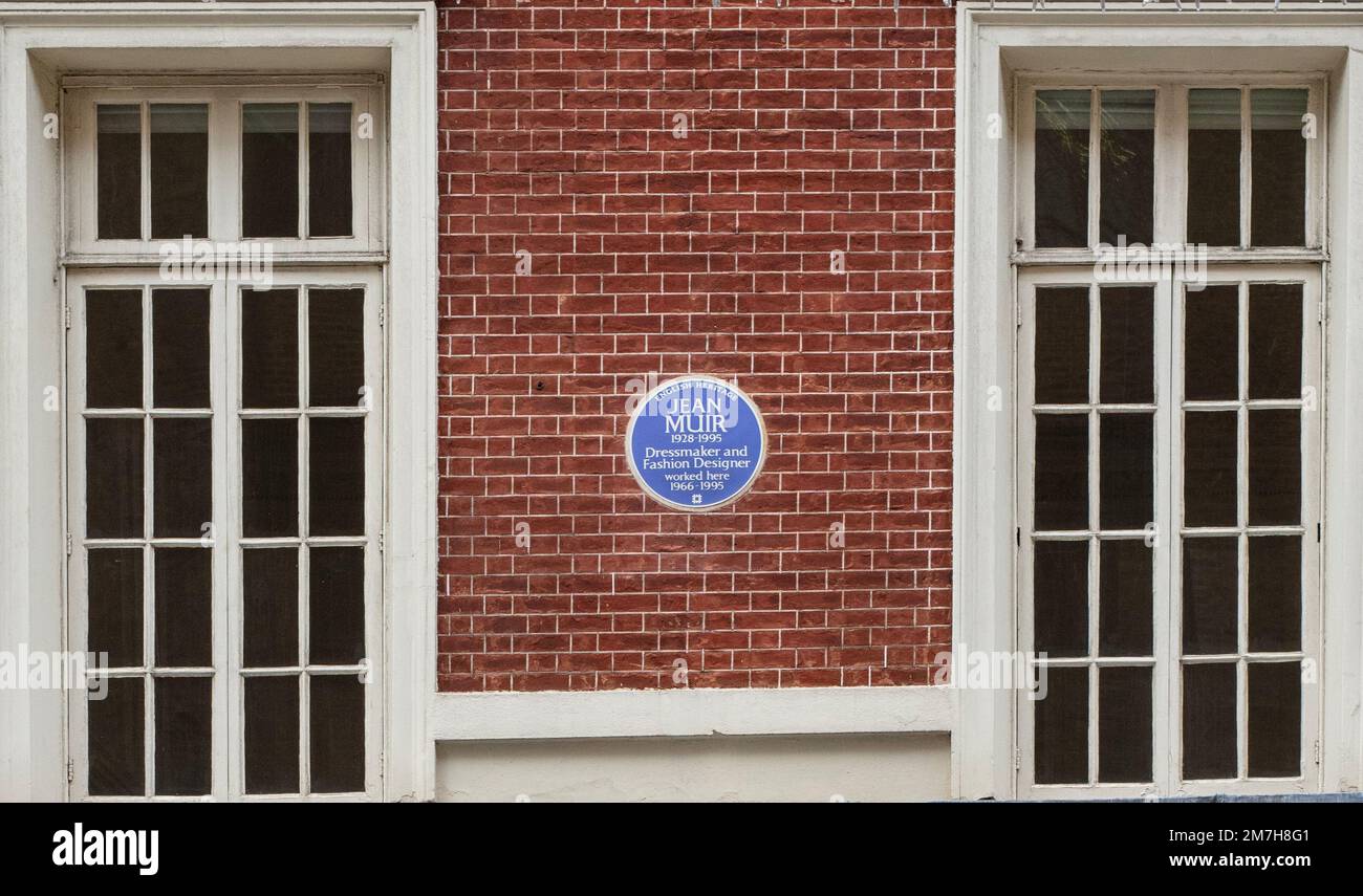 English Heritage blue plaque for Jean Muir, fashion designer, in Bruton