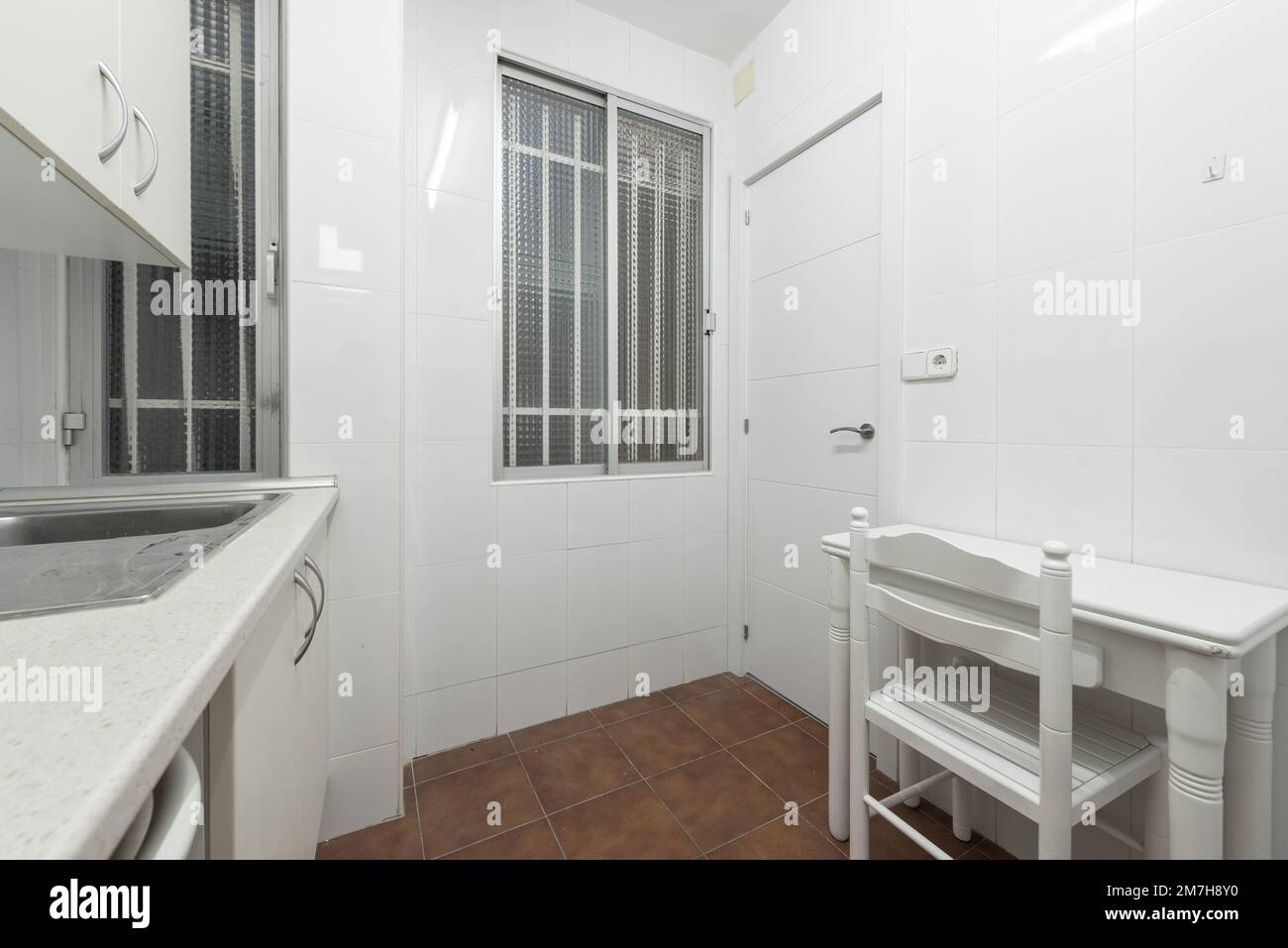 Kitchen Island Tables for Small Kitchens - Staples