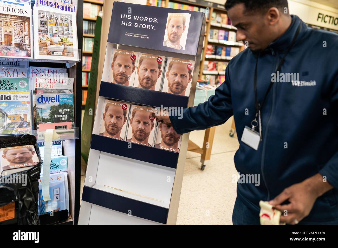 The newly released autobiography from the Duke of Sussex on dipslay at WHSmith's in Victoria Station, London, where the book became available to purchase at midnight. Picture date: Tuesday January 10, 2023. Stock Photo