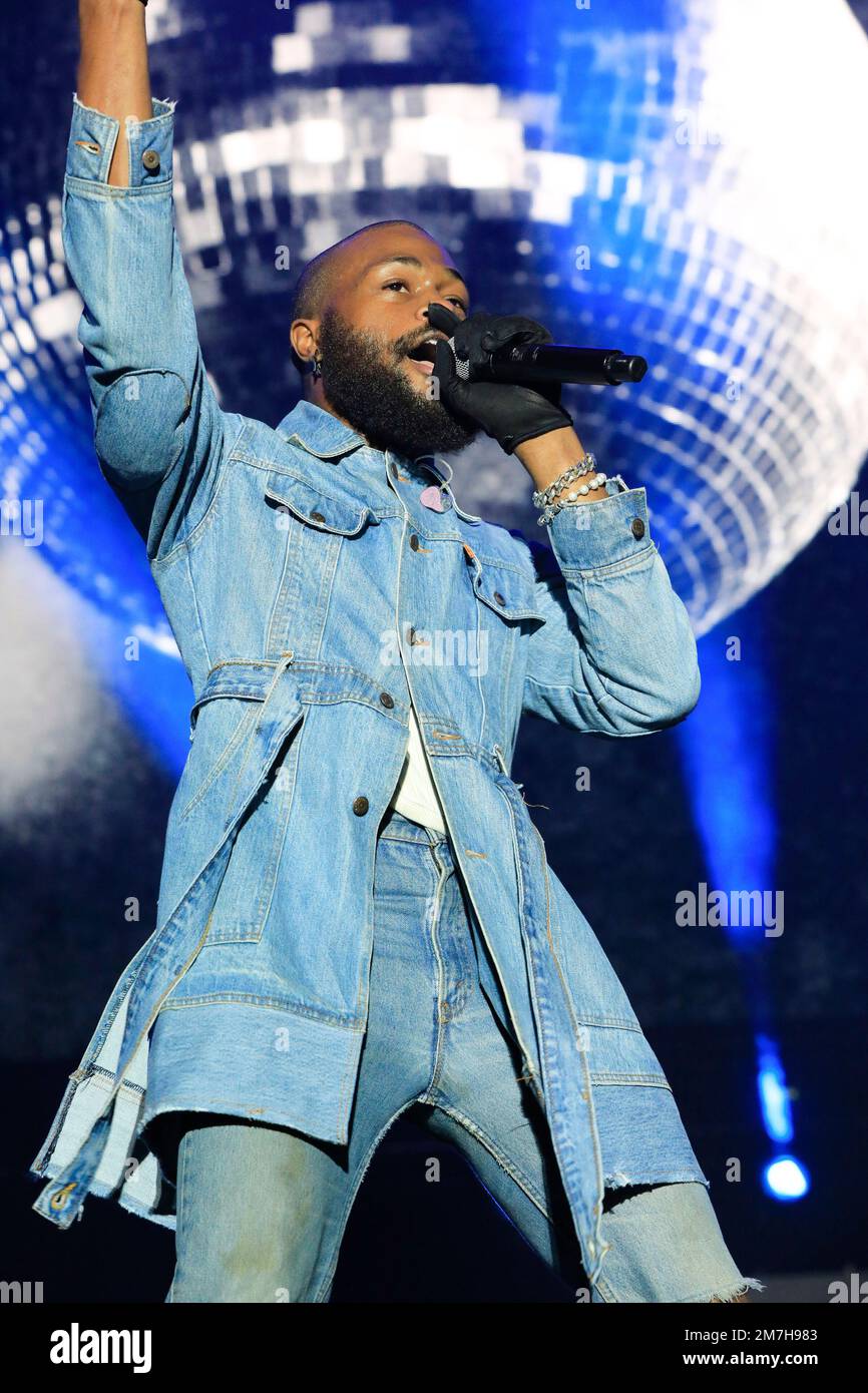 January 7, 2023, Los Angeles, California, USA: LOS ANGELES - JAN 7: Duckwrth performing during AT&T Playoff Playlist Live! at the Banc of California Stadium on January 7, 2023 in Los Angeles, CA (Credit Image: © Nina Prommer/ZUMA Press Wire) EDITORIAL USAGE ONLY! Not for Commercial USAGE! Stock Photo